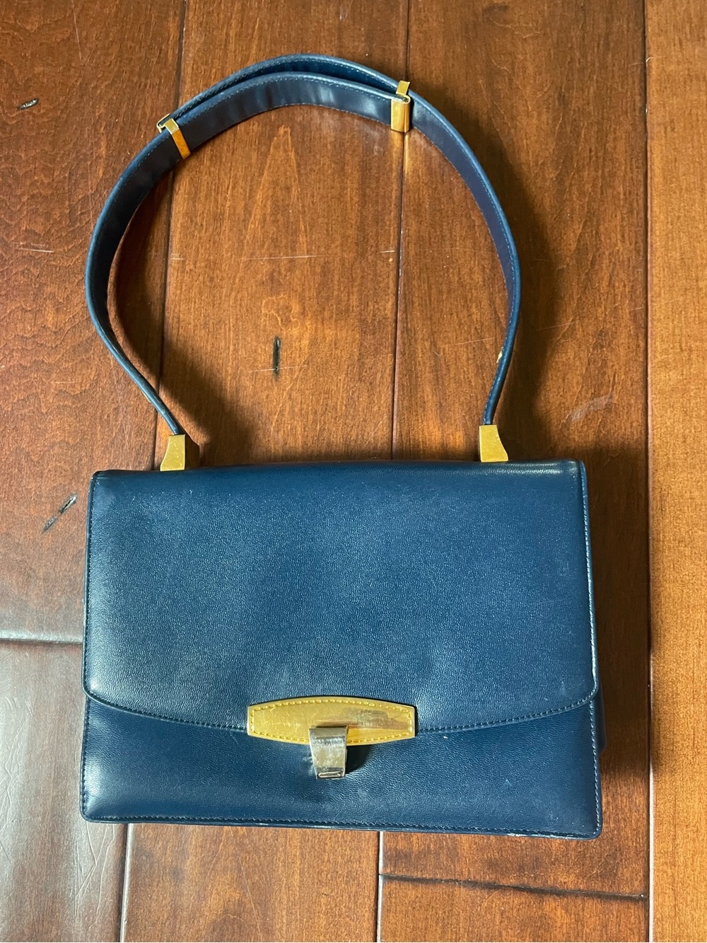 VTG 1960s Koret Navy Blue Leather Shoulder Bag Red Accordion Interior MCM